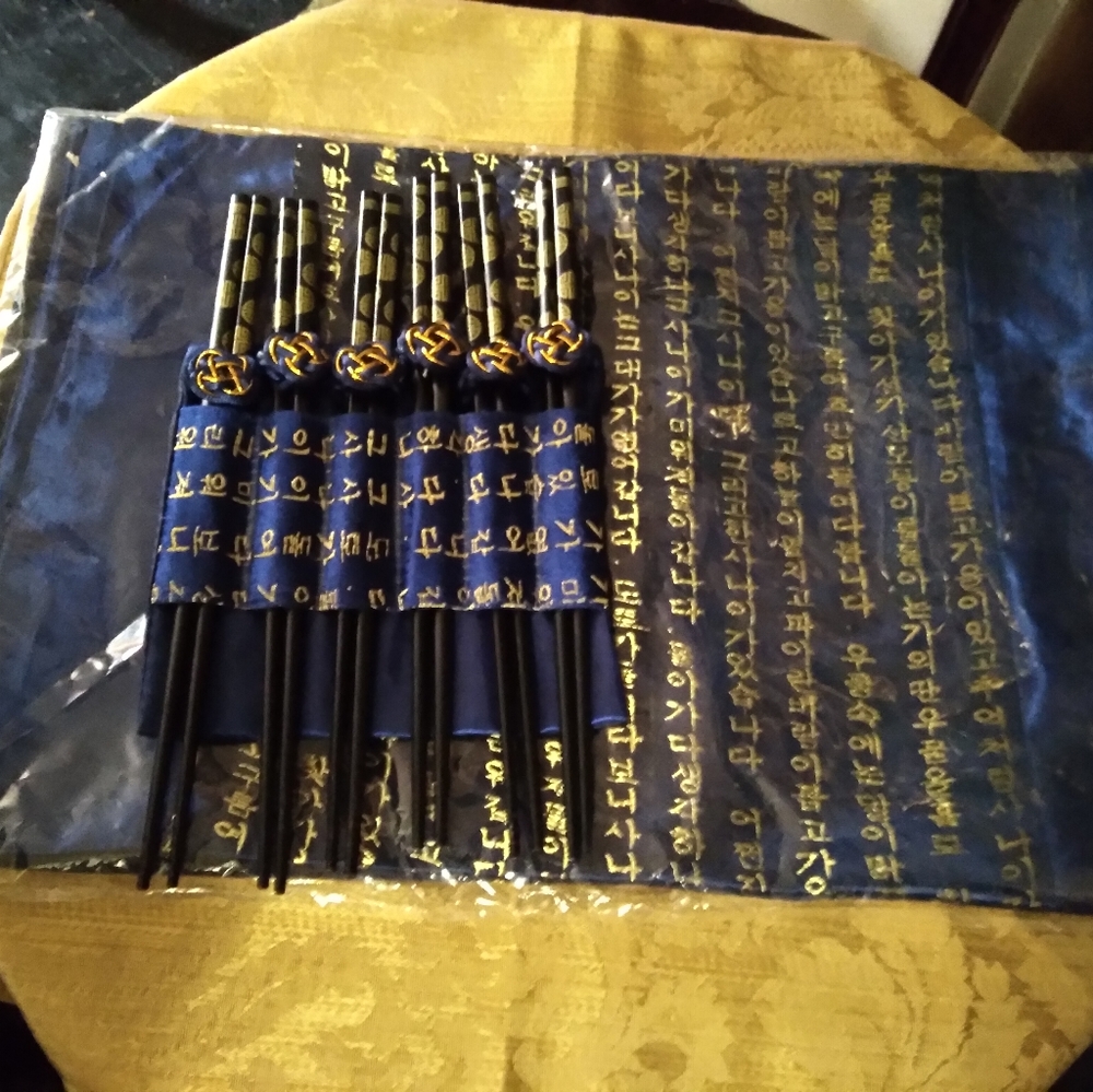 Chinese Placemats and Chopsticks Set.